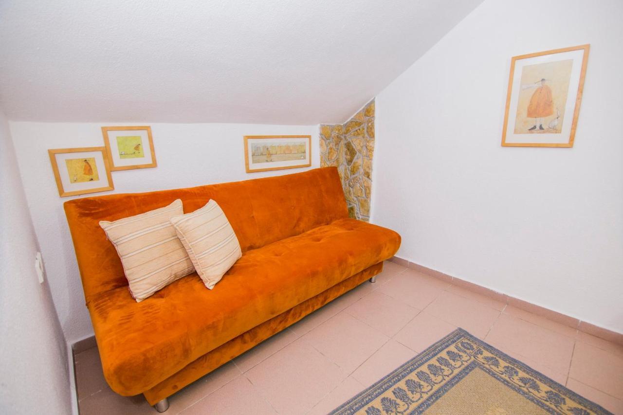 Villa Touzla Ofrínion 외부 사진