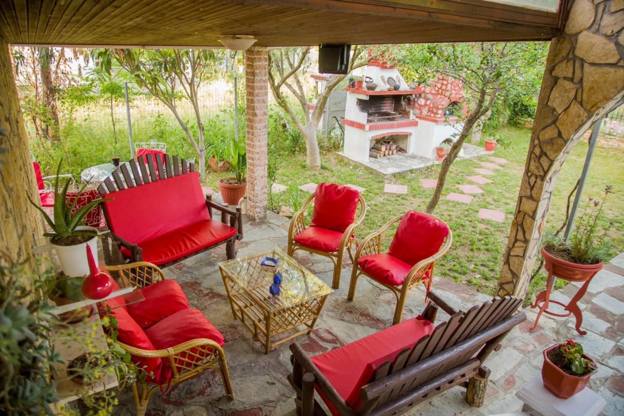Villa Touzla Ofrínion 외부 사진